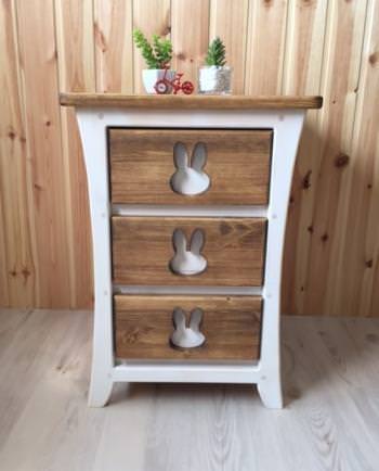 うさぎのサイドテーブル 